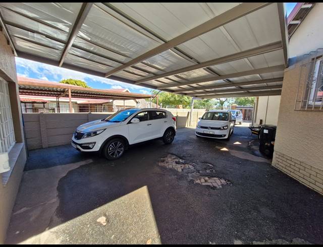 97M² OFFICE TO LET IN PARKDENE